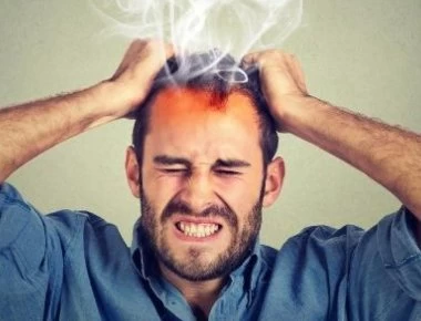 «Σύνδρομο burnout» - Πώς θα καταλάβετε ότι έχει «λιώσει» στη δουλειά